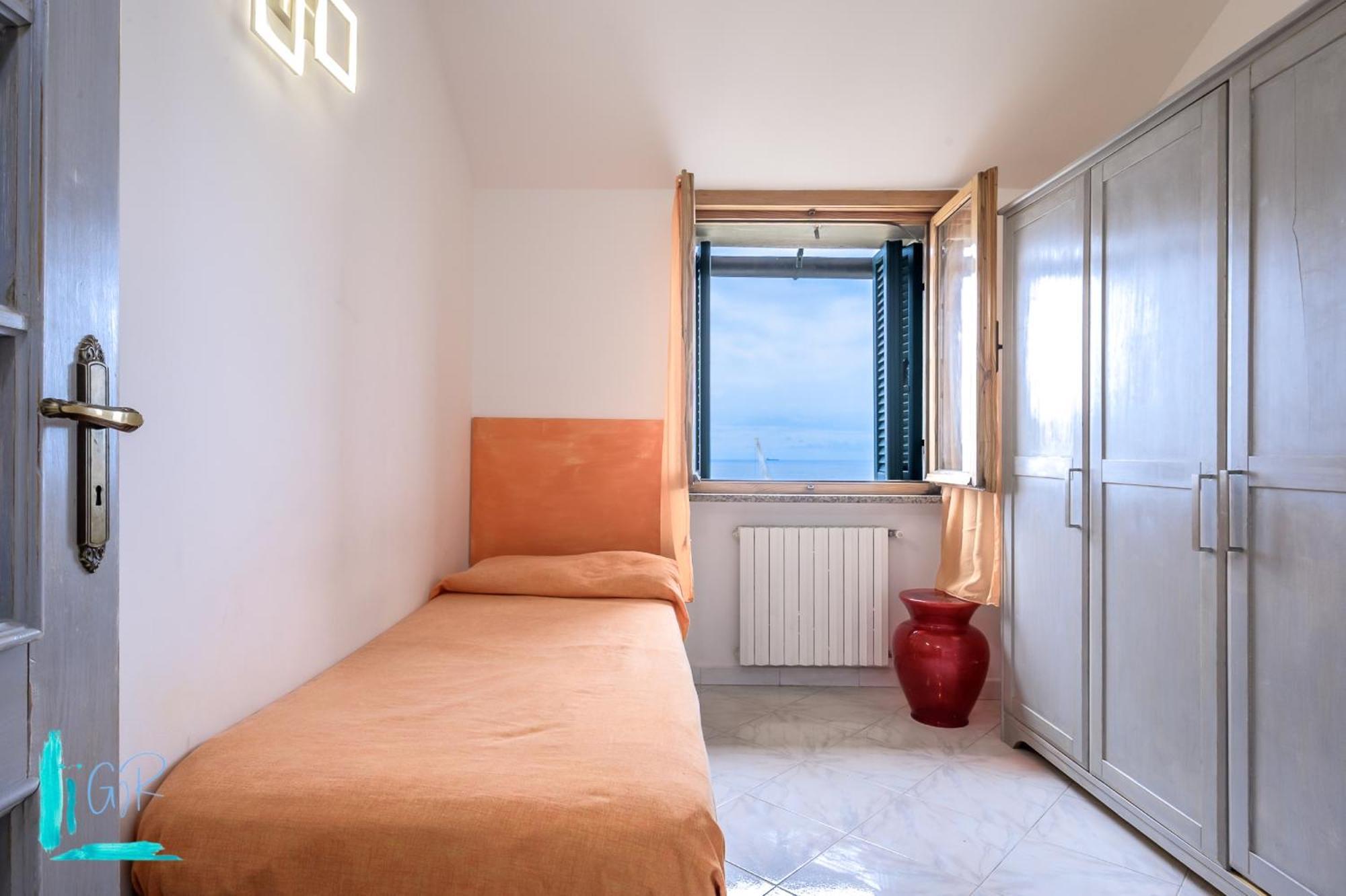 La Mansarda Sopra Campo Pisano - Genovainrelax Apartment Exterior foto